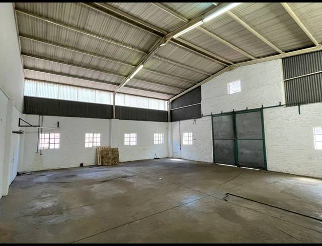 INDUSTRIAL PROPERTY TO RENT IN HENNOPSPARK